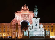 Tour Lisbon by night